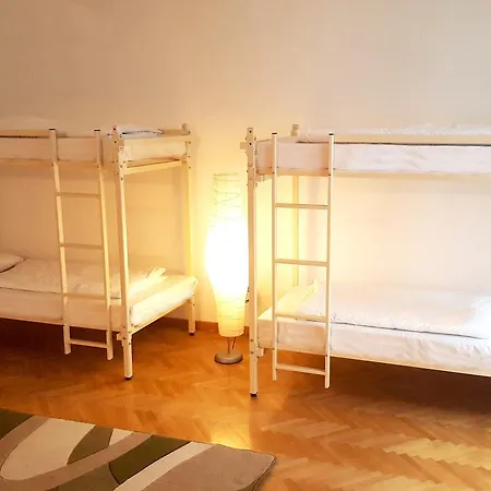 Walking Bed Raday Hostel Budapest