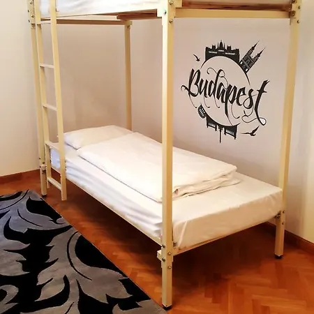 Walking Bed Raday Hostel